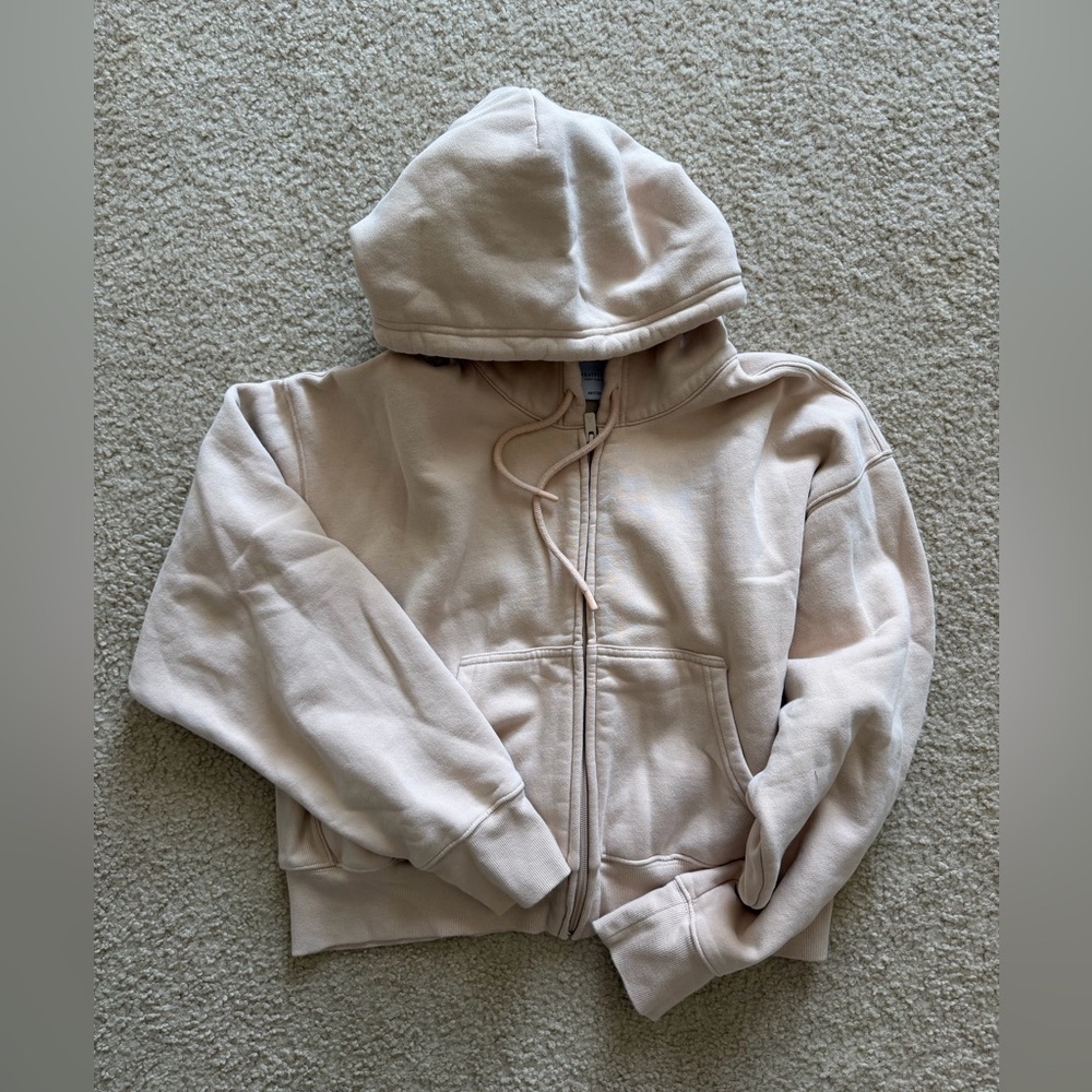 Aritzia Light Pink Zip-Up Hoodie